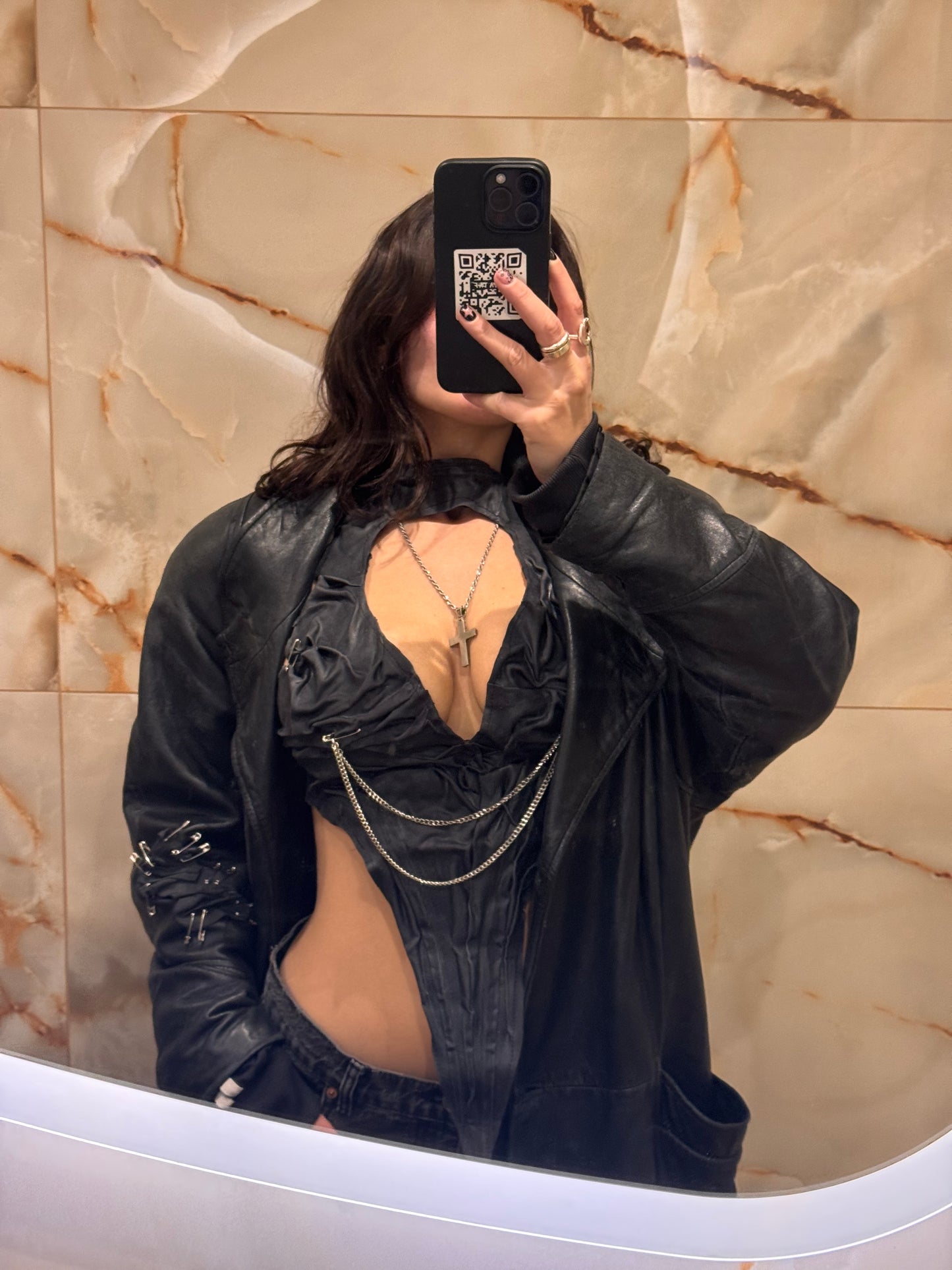 Gravity Chain top